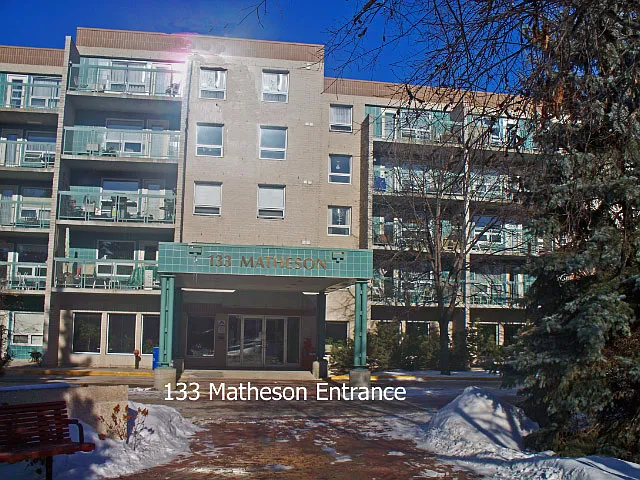 133 Matheson Ave E #502