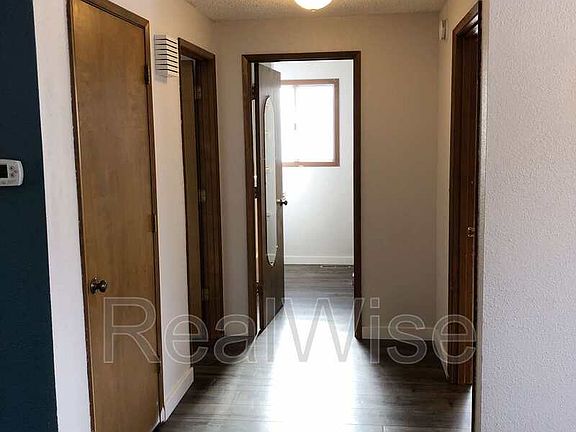 5th image of 2960 SW 23rd St
