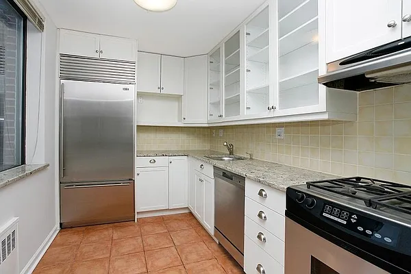 Sold by Corcoran | media 10