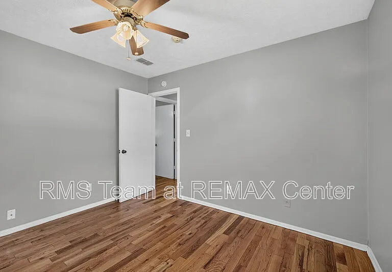 4905 Annistown Rd — Photo 27