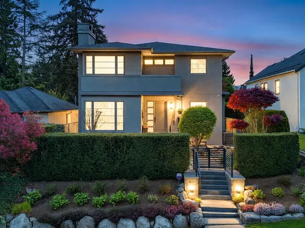 2820 W 32nd Ave, Vancouver, BC V6L 2B6