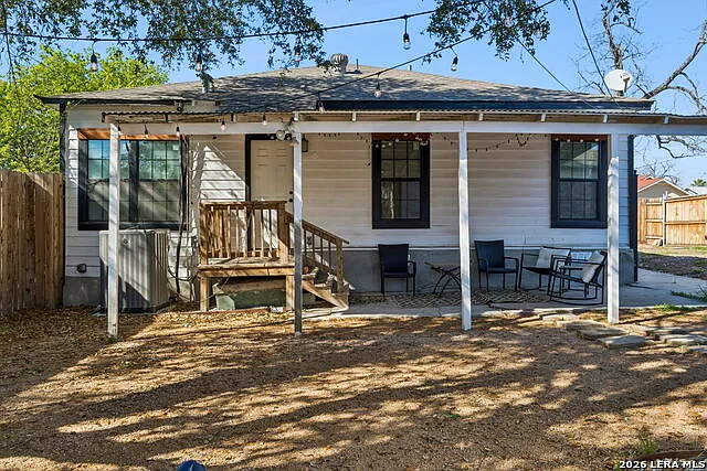 1444 McKinley Ave — Photo 11