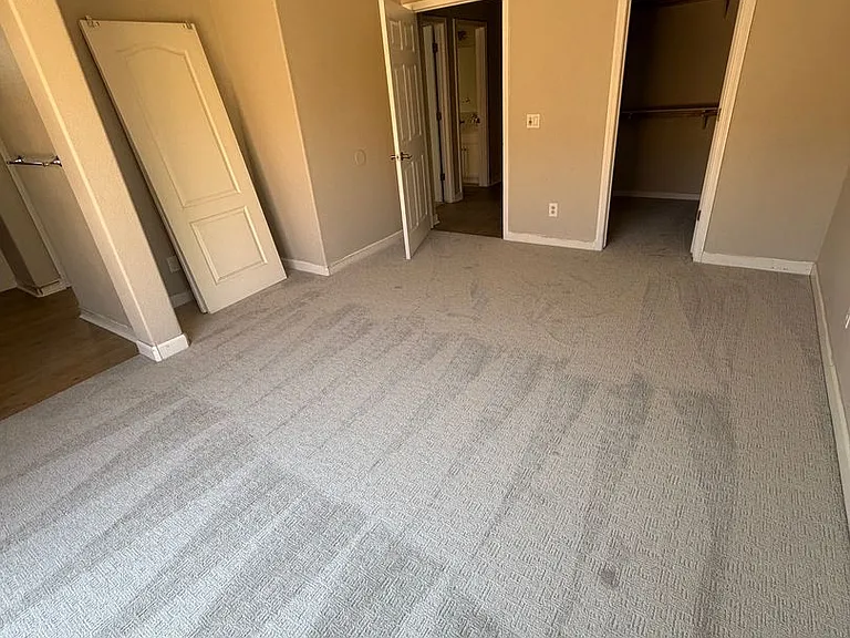 611 Winepress St — Photo 12