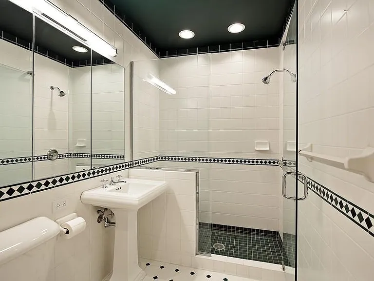 1100 Crescent Ln — Photo 12