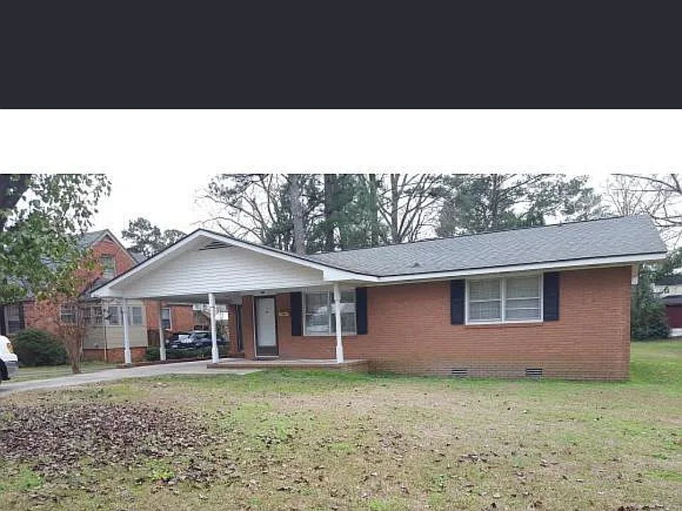 1st image of 207 College Ave