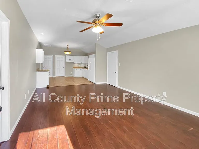 10825 Royal Magnolia Dr — Photo 5