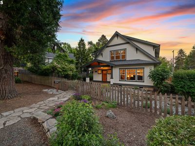 785 3rd St, Lake Oswego, OR, 97034
