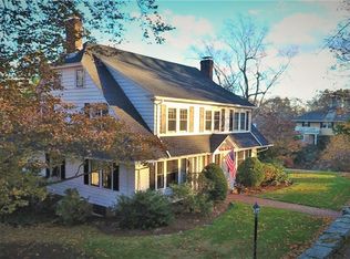 100 Spencer Ave, Warwick, RI 02818