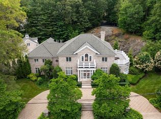 43 Bristol Rd, Wellesley, MA 02481