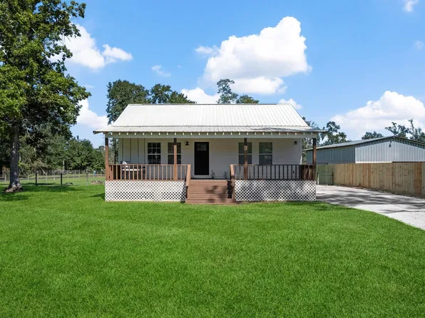 319 County Road 2218, Cleveland, TX 77327