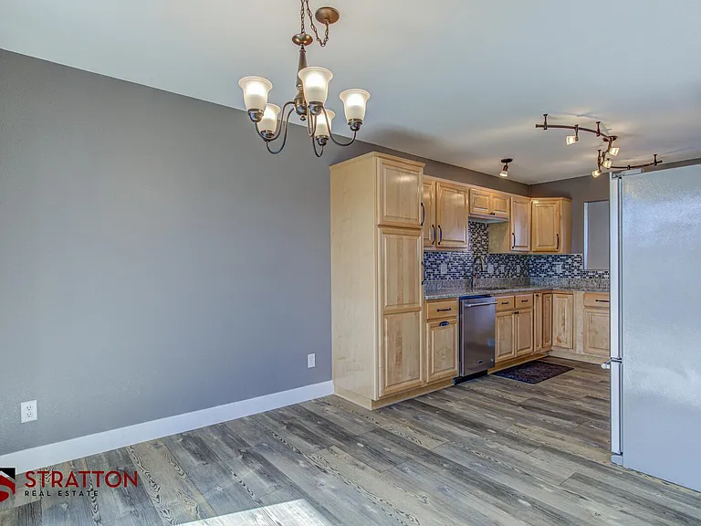 2229 Omaha Trl — Photo 8