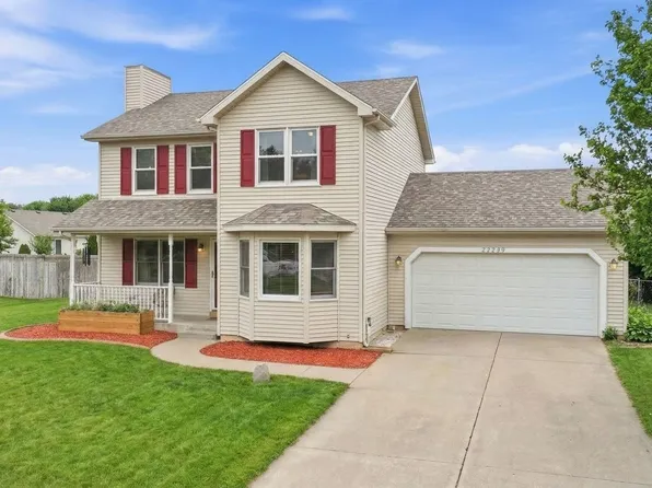 29299 Raintree Ct, Elkhart, IN 46517