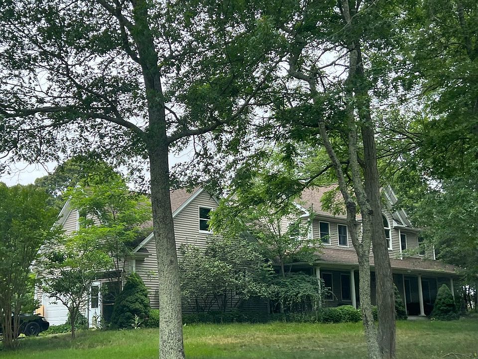 1st image of 205 Aldrich Ln