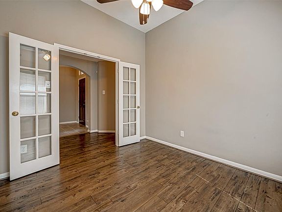5th image of 16119 Aberdeen Forest Drive
