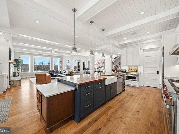 3rd image of 1730 Western Run Rd