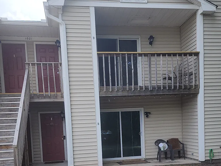 Outside of unit. Top right.