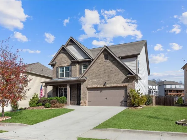 6010 Carruth Lake Dr, Cumming, GA 30028
