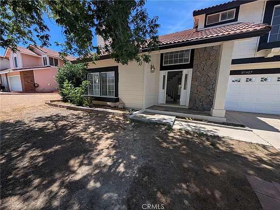 2nd image of 37427 Greenwich Ct