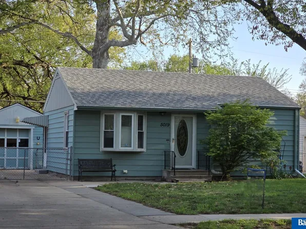 5019 Fremont St, Lincoln, NE 68504