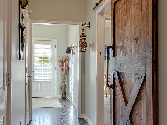 5th image of 4121 Barnes Cove Ct