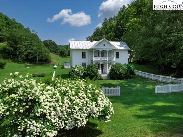 630 Spencer Branch Road, Lansing, NC 28643