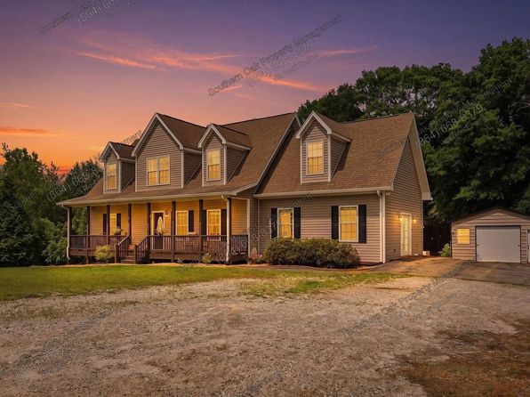 274 Circle Dr