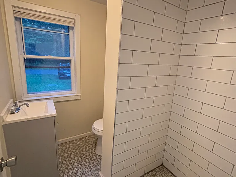 50 Oakdale Ave — Photo 9
