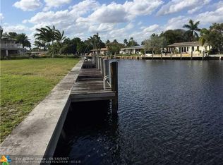 2541 NE 50th St, Lighthouse Pt, FL 33064