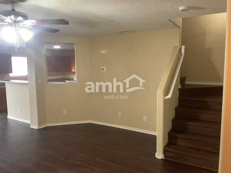 5205 Caprock Dr NE — Photo 8