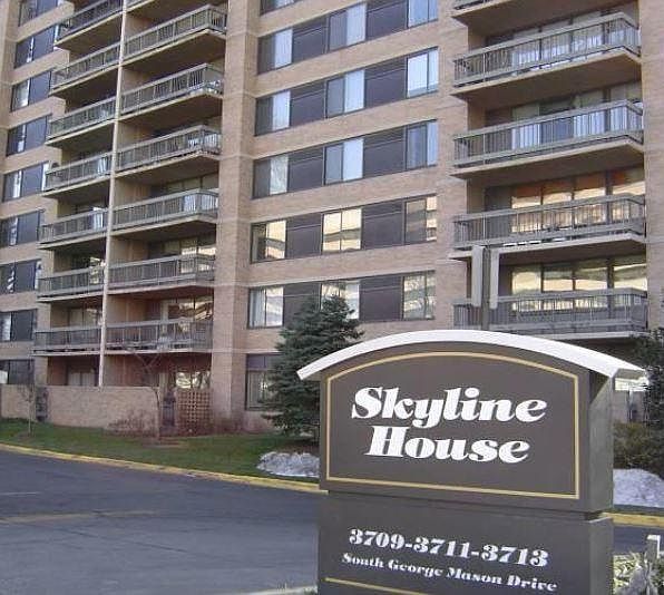 1st image of 3709 S George Mason Dr APT 315E