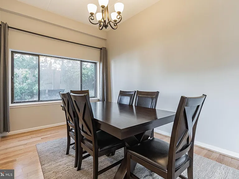 130 Roberts Ln #101 — Photo 5