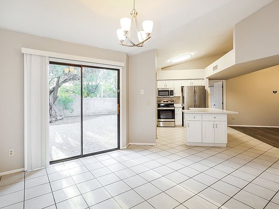 5th image of 7579 W Wikieup Ln