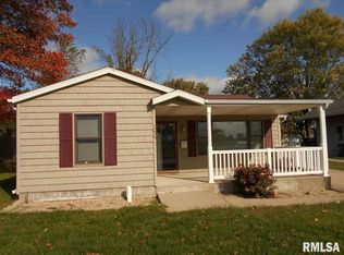 1224 E Washington St, Macomb, IL 61455