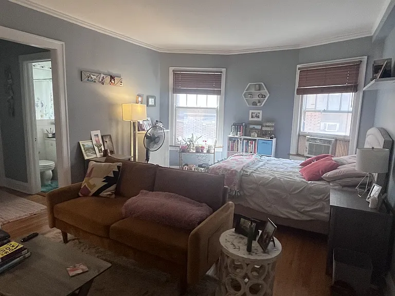 2328 N Lincoln Park W #3A — Photo 2