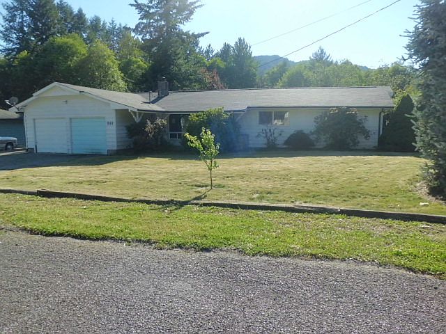 1st image of 425 Kosmos Ln