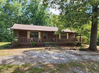 1019 White Hill School Rd, Commerce, GA 30529