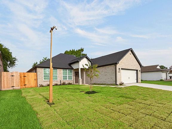 4th image of 6523 Vanlynn Ln