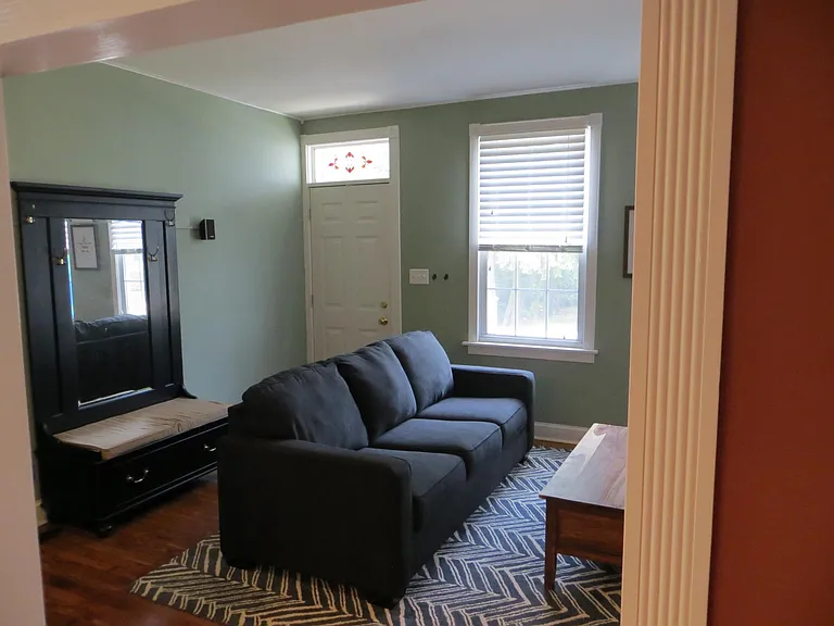 17 Cherry St — Photo 3