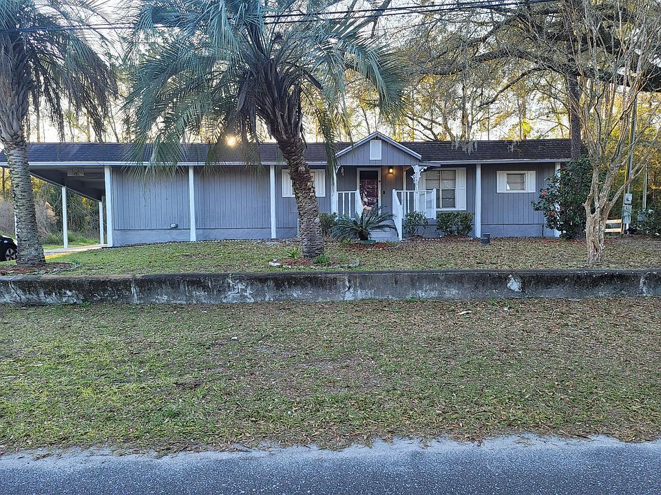 1st image of 9648 Valerie St
