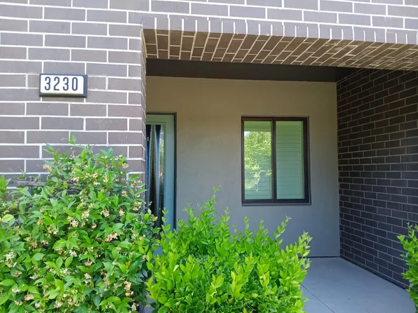 3230 Deforest Way, Sacramento, CA 95816