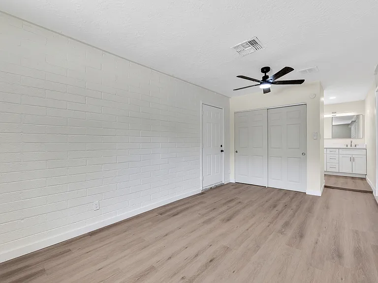 3114 W Missouri Ave — Photo 11