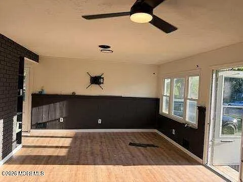3 bed, 1156 sqft, $3,000 — Photo 2