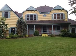 15 Rustic Trl, Flemington, NJ 08822