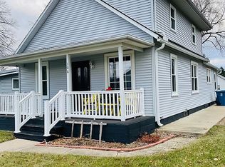 106 N Taylor St, Cherry, IL 61317