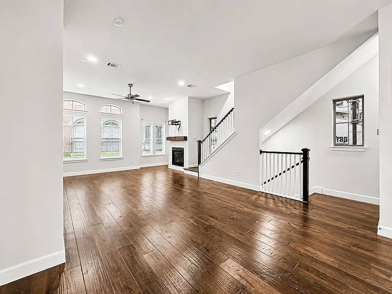 1367 Branchwood Pl — Photo 10