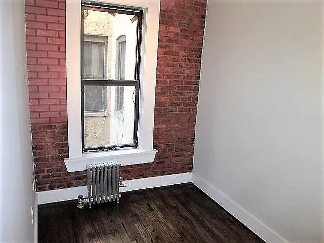 932 Myrtle Ave #3 — Photo 3