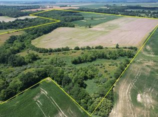 10898 Regency Rd, Carlinville, IL 62626