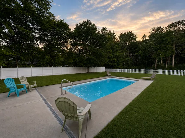 1190 Zittrouer Rd, Guyton, GA 31312