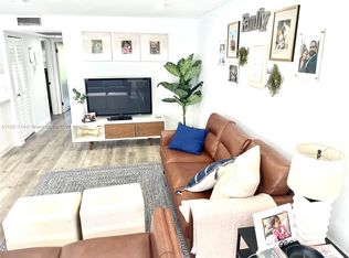 251 SW 132nd Way APT 101H, Pembroke Pines, FL 33027