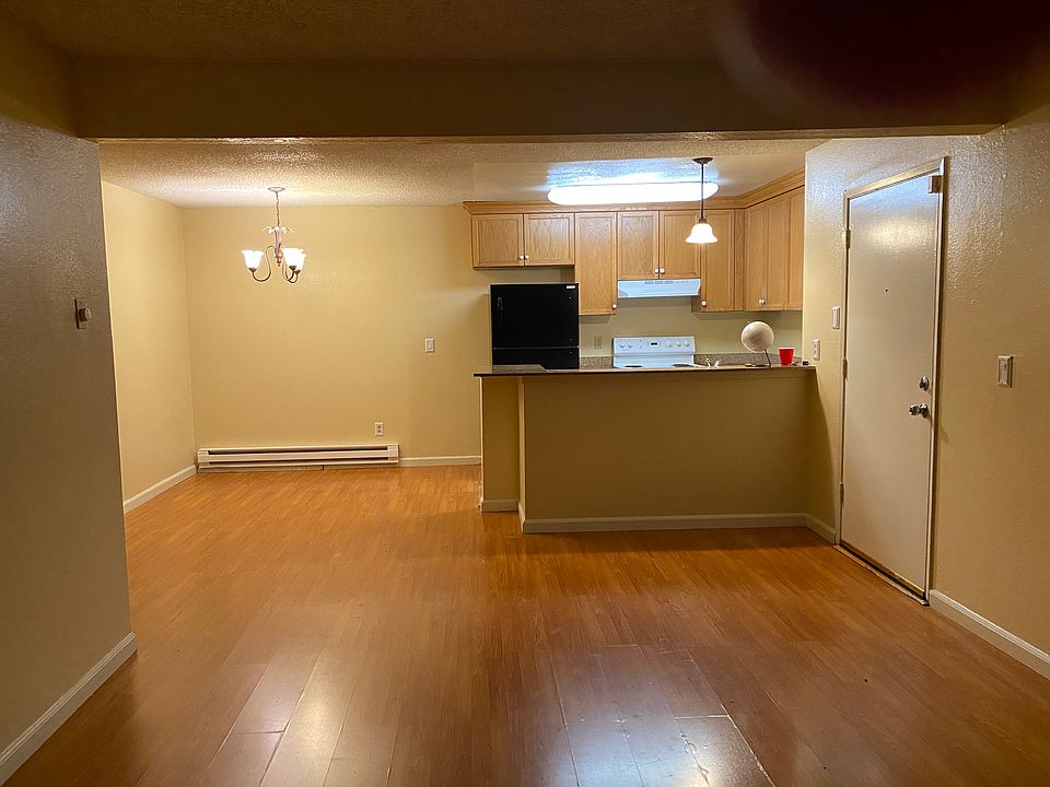 1st image of 1333 N Camino Alto Rd Unit 137